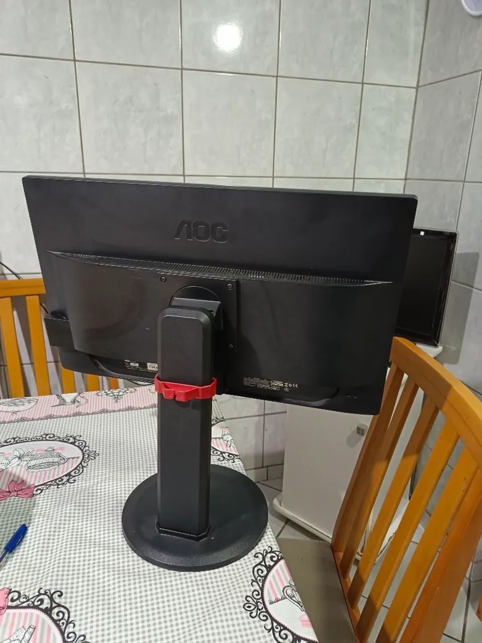 Monitor AOC FREESYNC 144 hz gamer 24" polegadas. - Foto 4