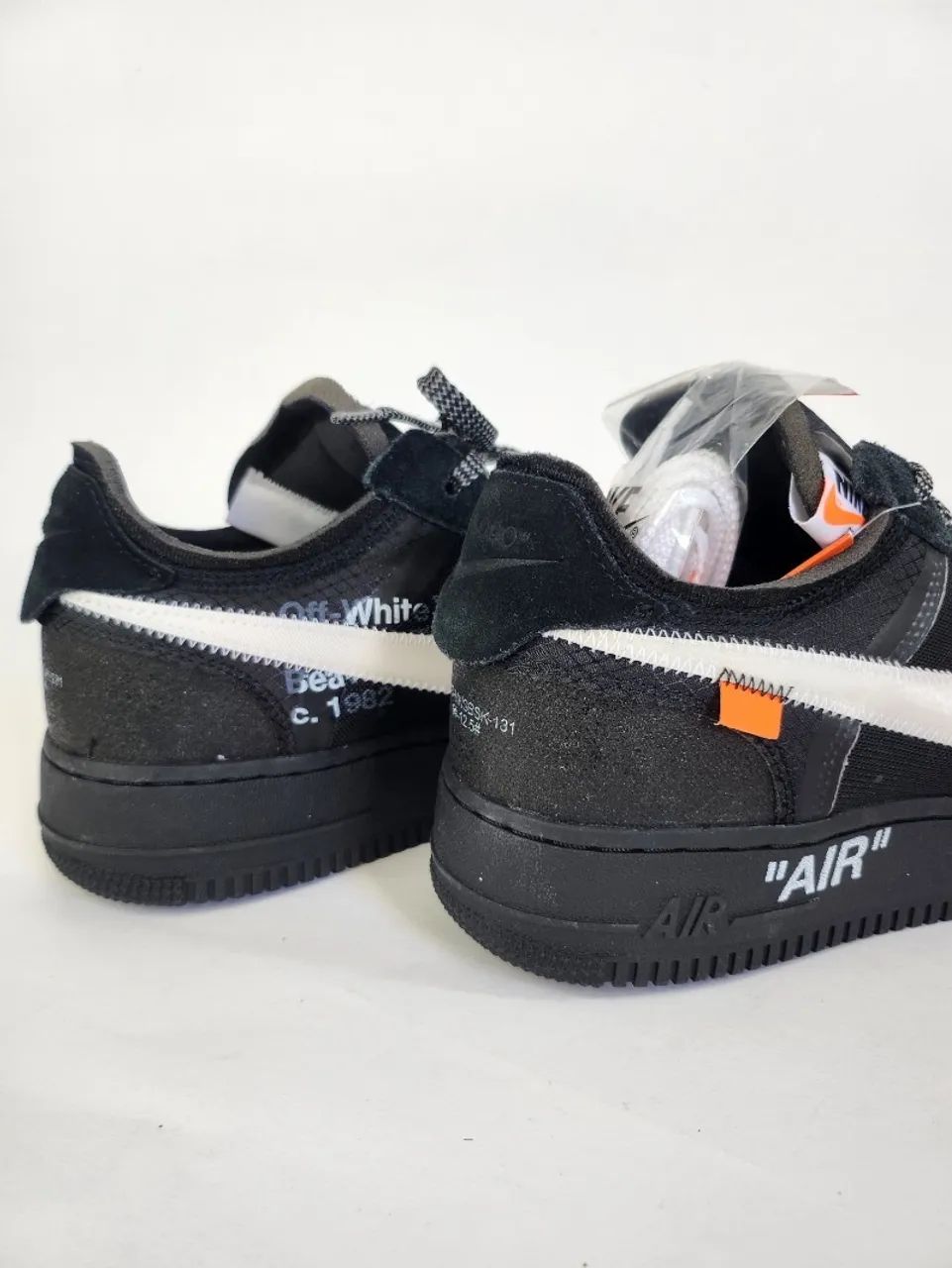 Off-White x Nike Air Force 1 Black