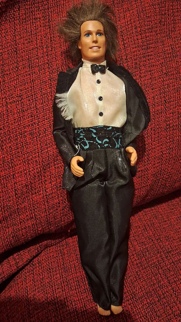 Belíssimo e Antigo boneco Bob Barbie  - Foto 4