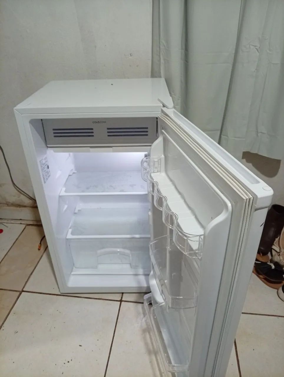 Freegobar pouco tempo de uso $1,000 - Foto 2