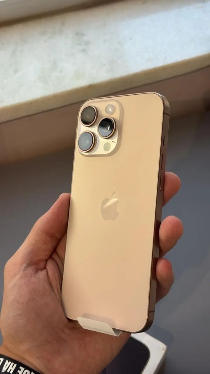 iPhone 16Pro ゴールド 256GB IPHONE 16 PRO MAX 256GB - Celulares e Smartphones - Novo Horizonte