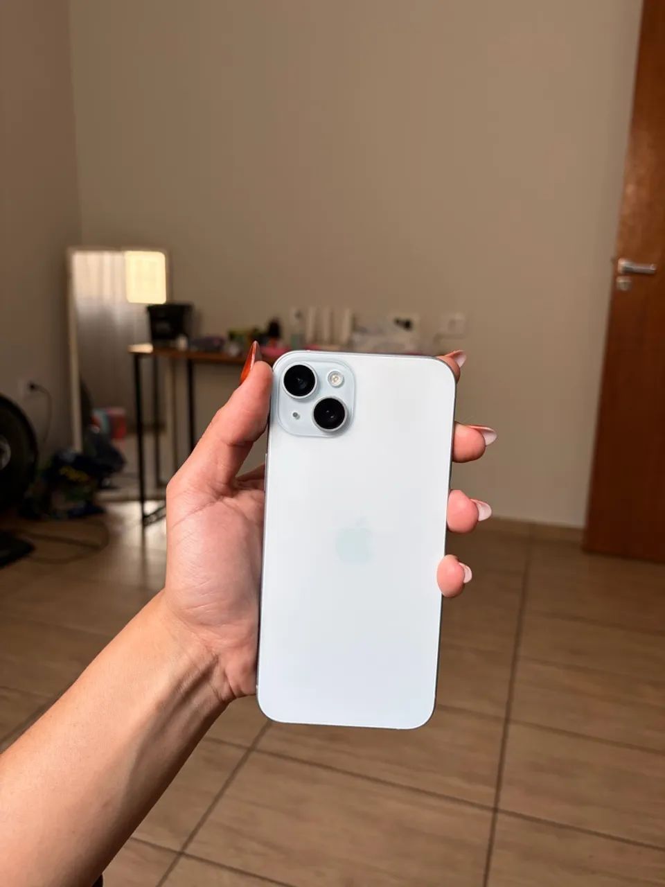 VENDO IPHONE 15 PLUS - Foto 3