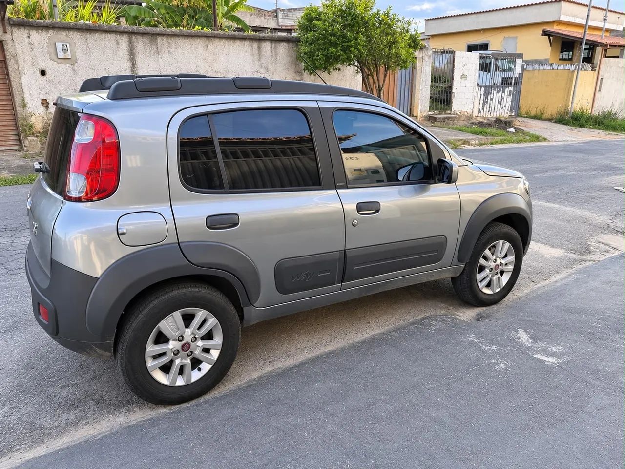 Fiat Uno WAY 1.4 EVO Fire Flex 8V 5P 2012 - Foto 5