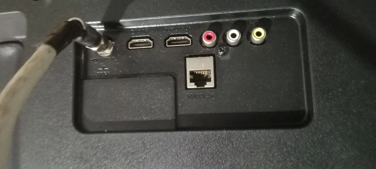 Tv aoc roku  - Foto 3