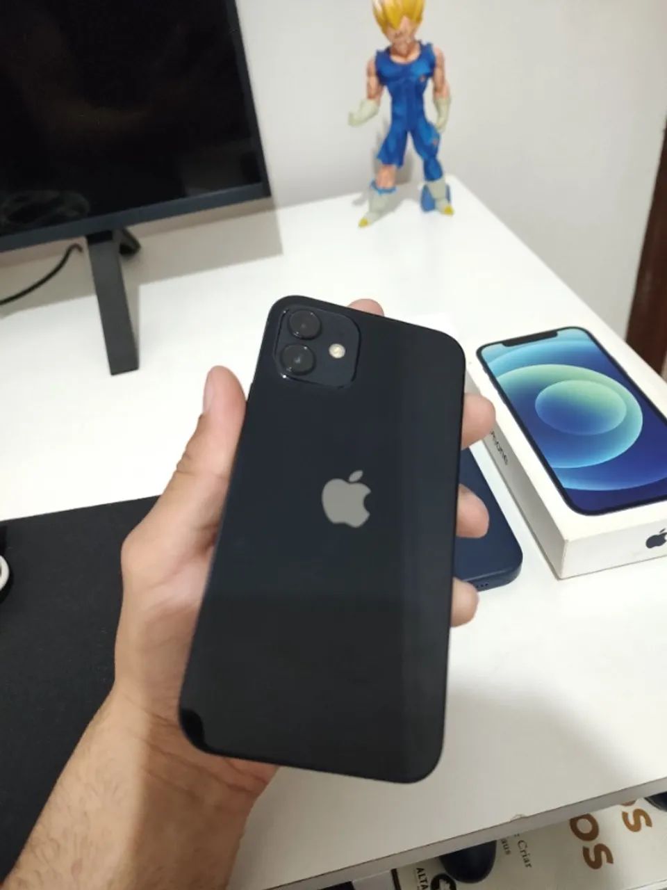 Apple iPhone 12 Preto 64gb usado - Foto 2
