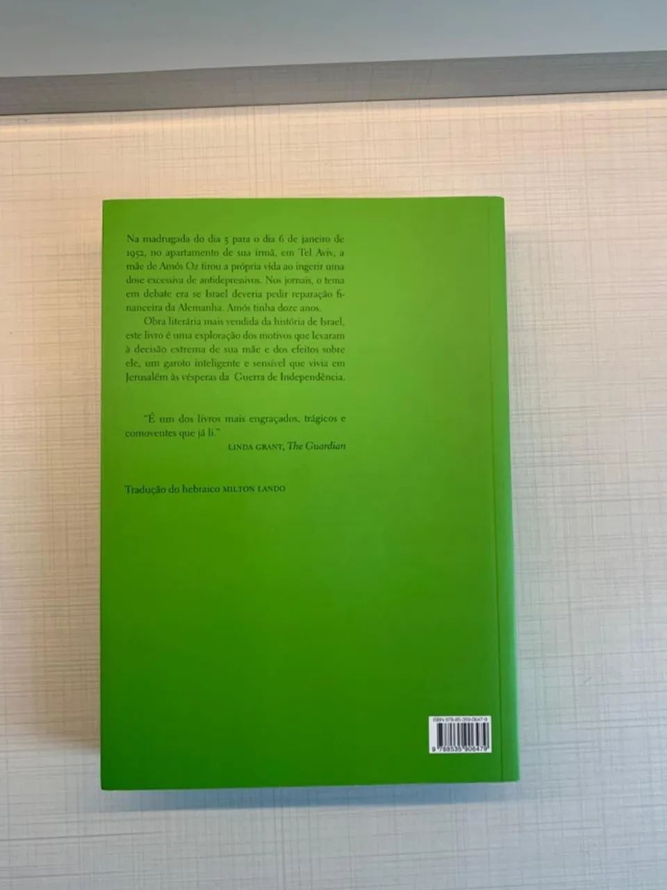 Livro de Amor e Trevas de Amós Oz - Foto 2
