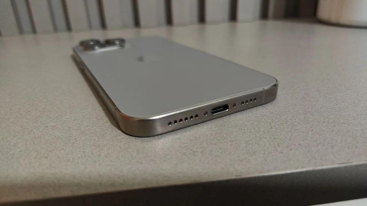 iPhone 15 Pro Max 256 Cinza - Celulares e Smartphones - Rodolfo