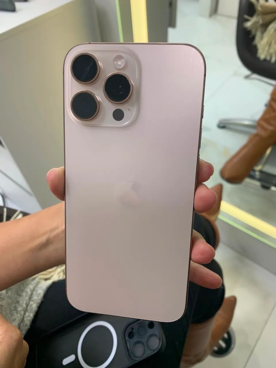 Vendo iPhone 16 pro  Max 256 gigas