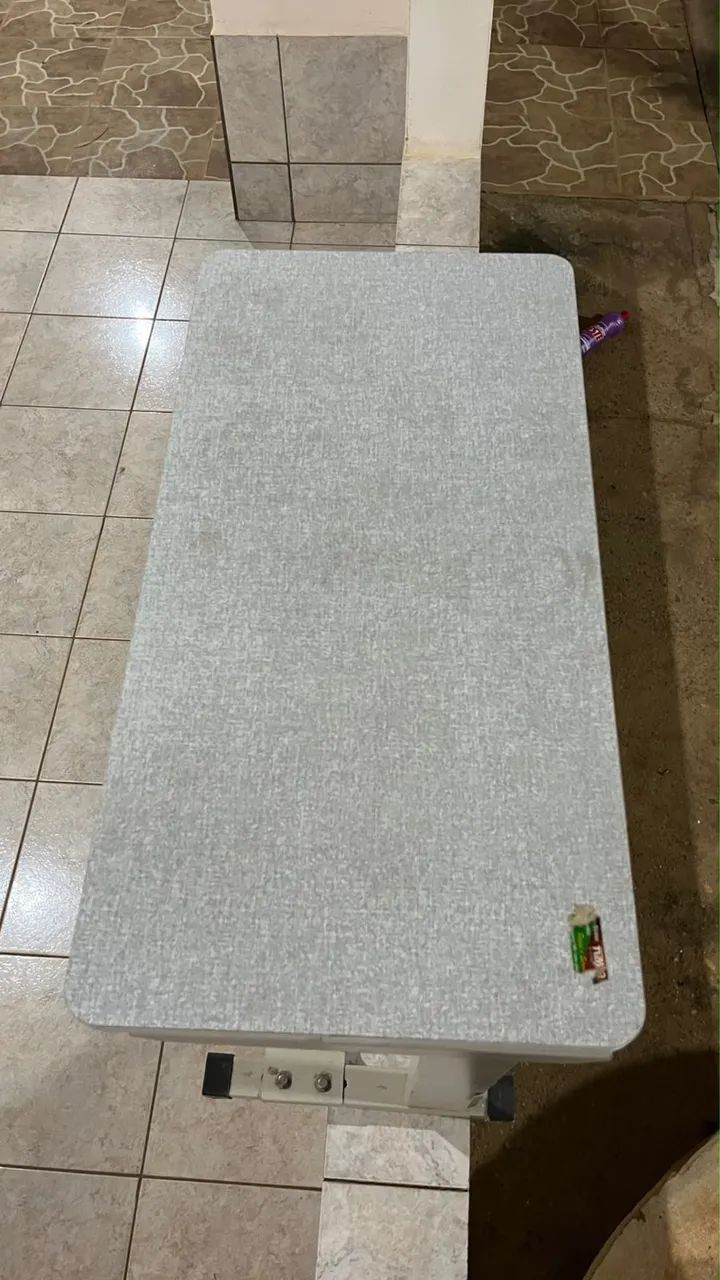 Mesa de apoio costura/estudos
