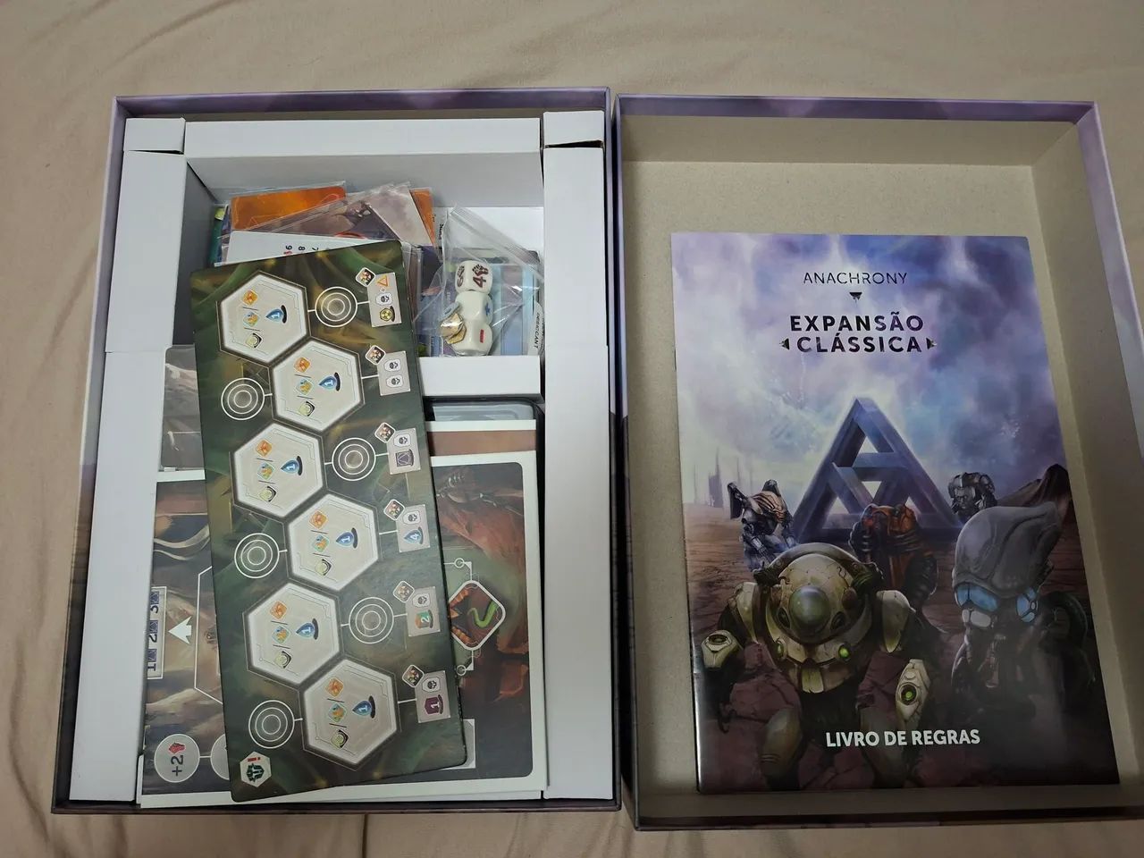 Anachrony expansão Clássica + sleeves - Foto 3