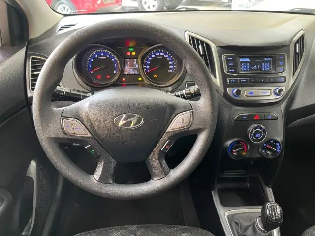 Hyundai HB20 C./C.Plus/C.Style 1.6 Flex 16V Mec., foto 4 de 19
