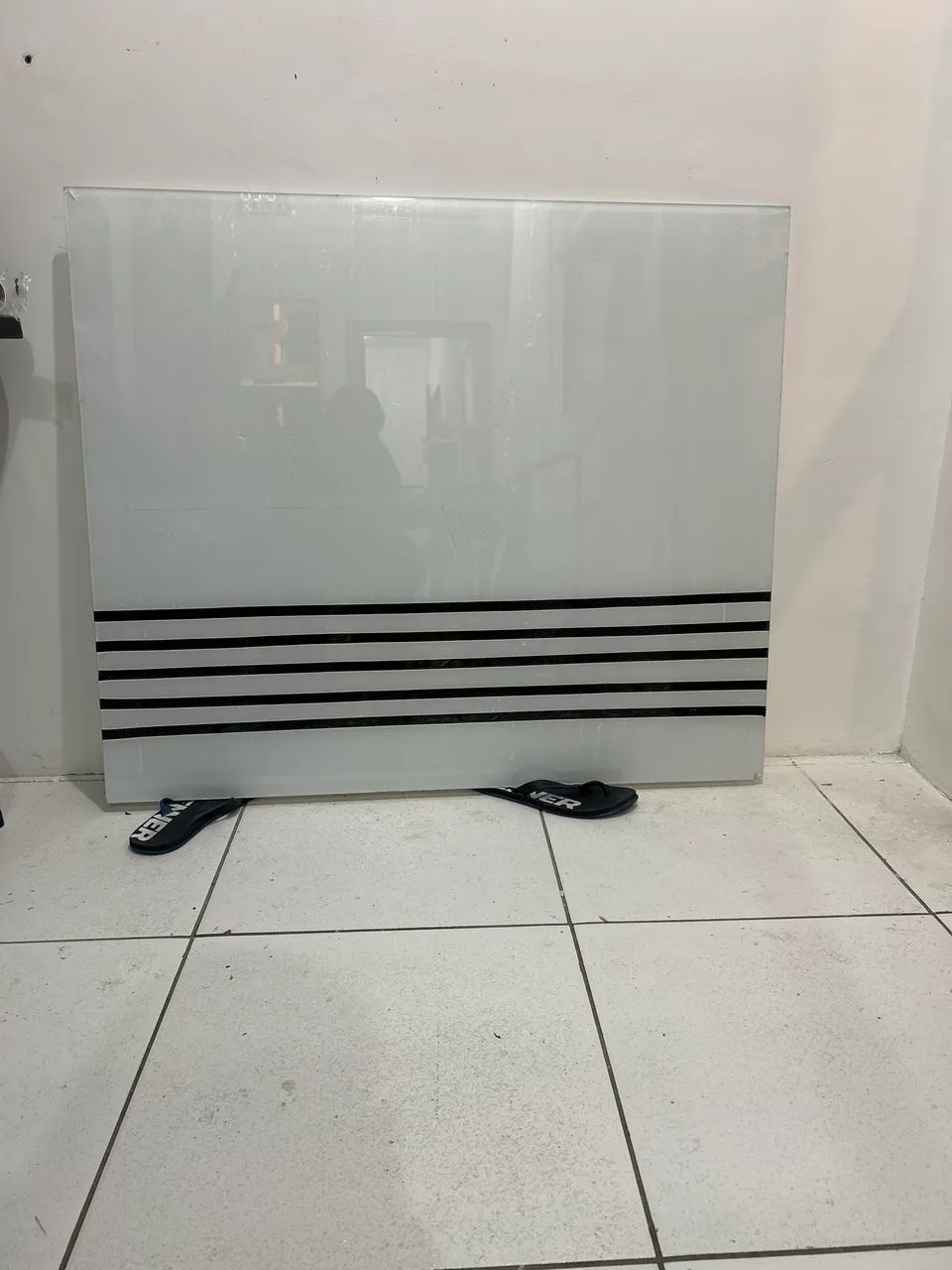 Quadro de vidro branco 