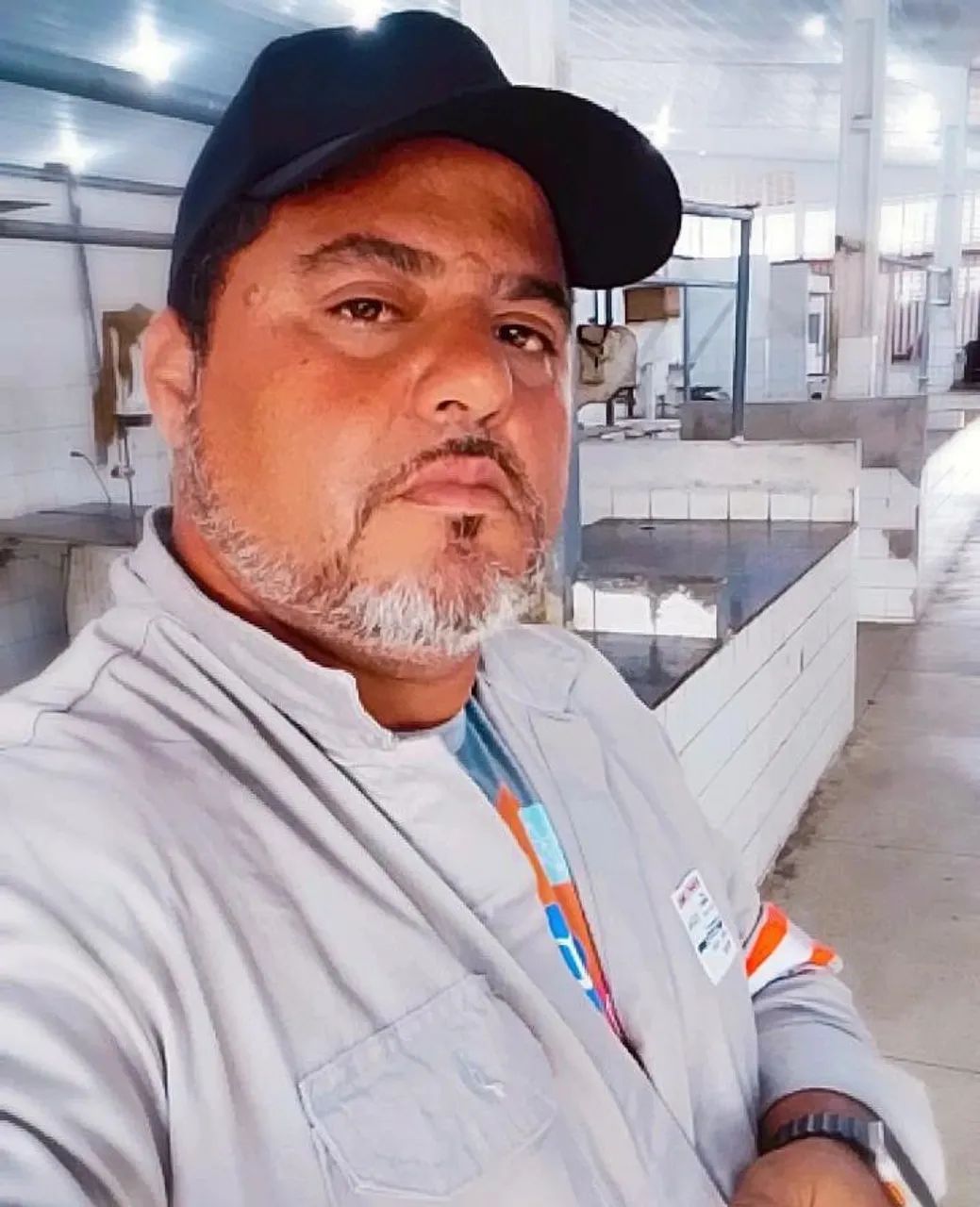 Eletricista de instalação e reparos 
