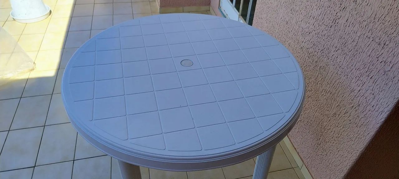 Mesa de plástico redonda  - Foto 3