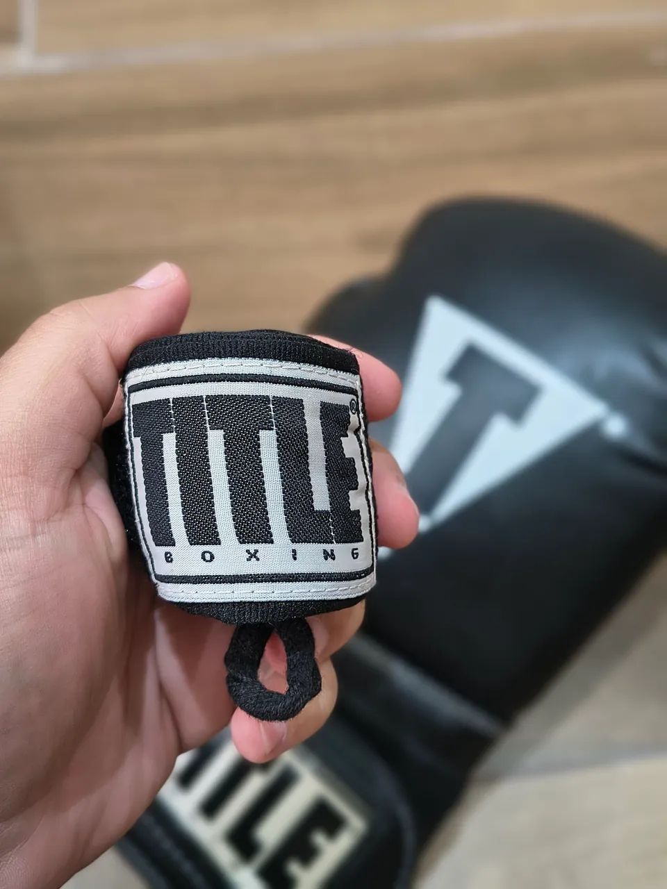 Luvas de boxe TITLE + Bandages elásticas - Foto 2