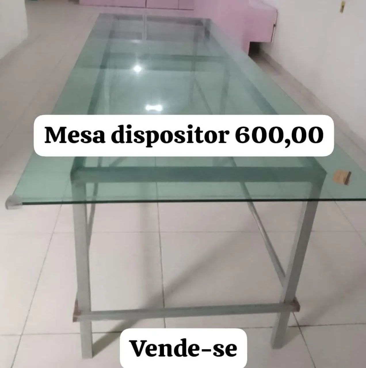 Mesa dispositor