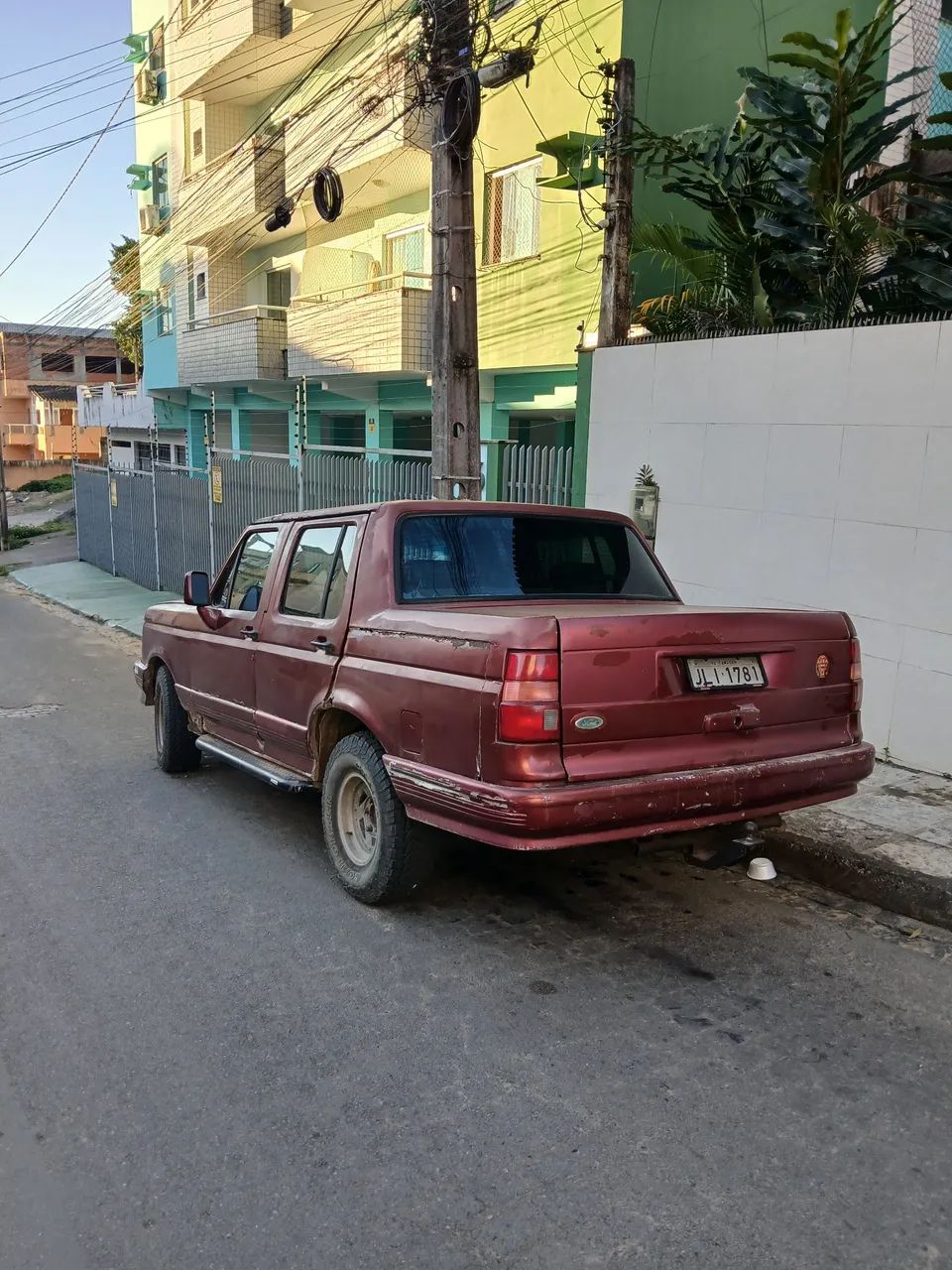 Ford F-1000 F-1000 SR XK Deserter Diesel 1982
