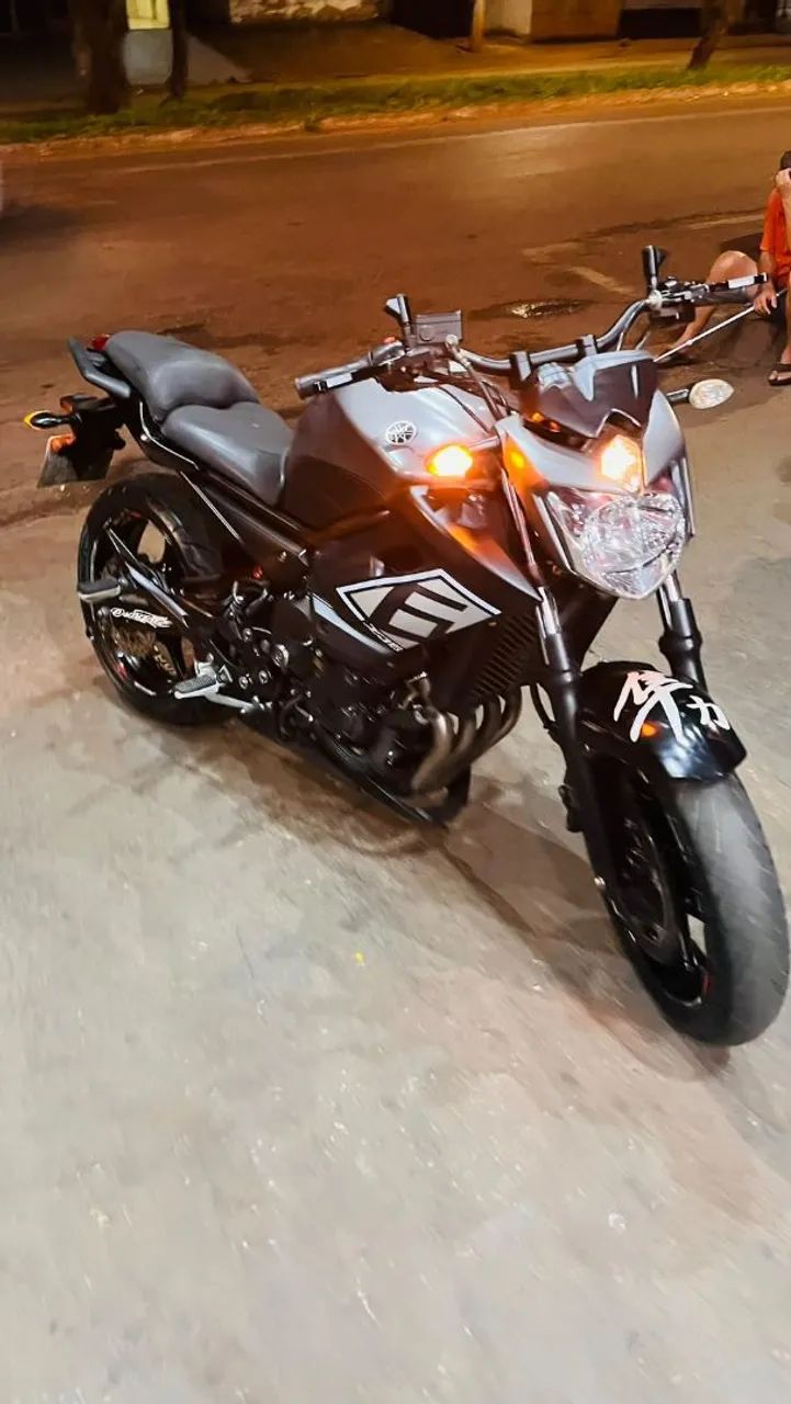 VENDO XJ6 2019  - Foto 3