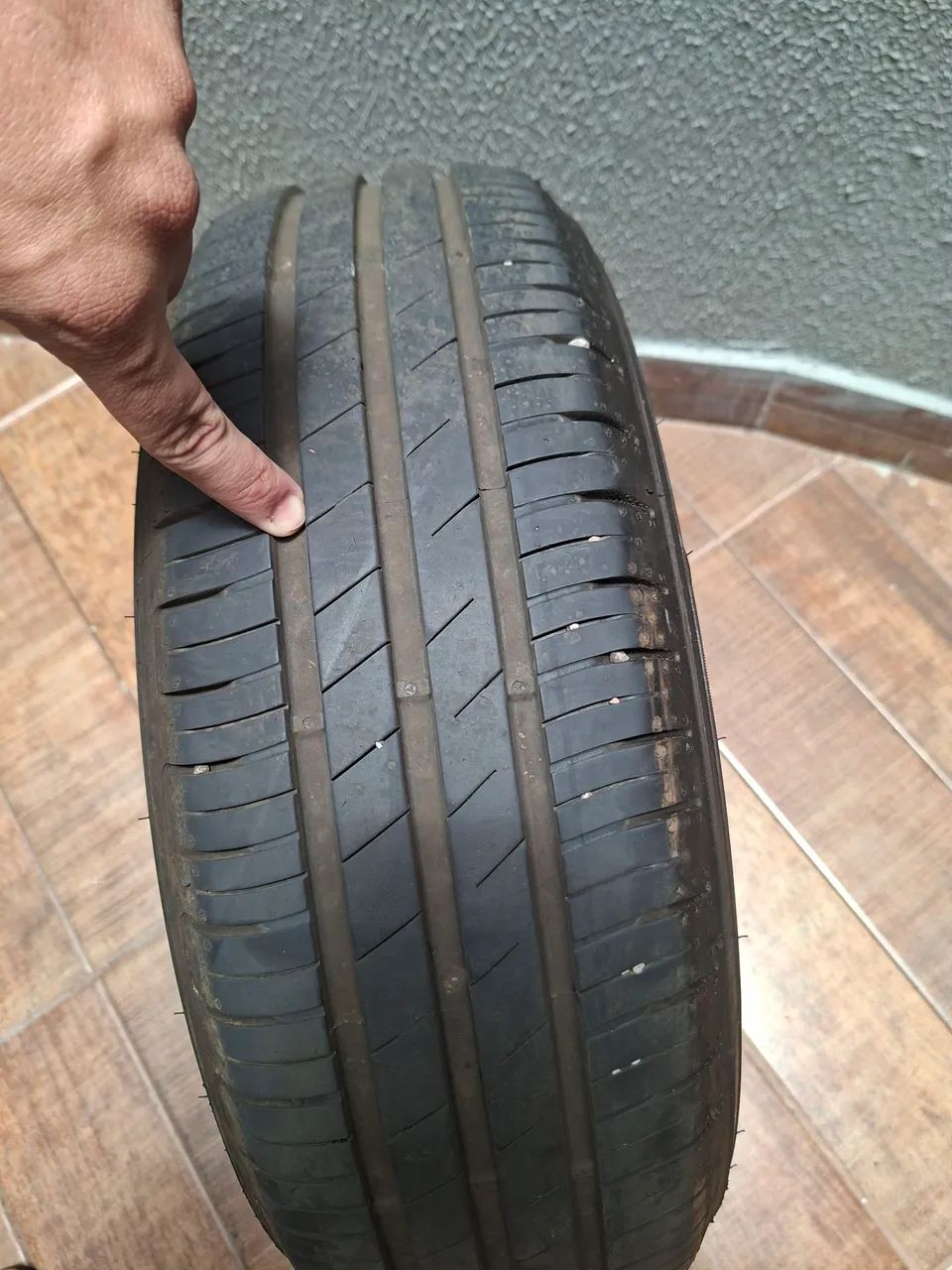 Pneu 185 65 15  - Foto 2