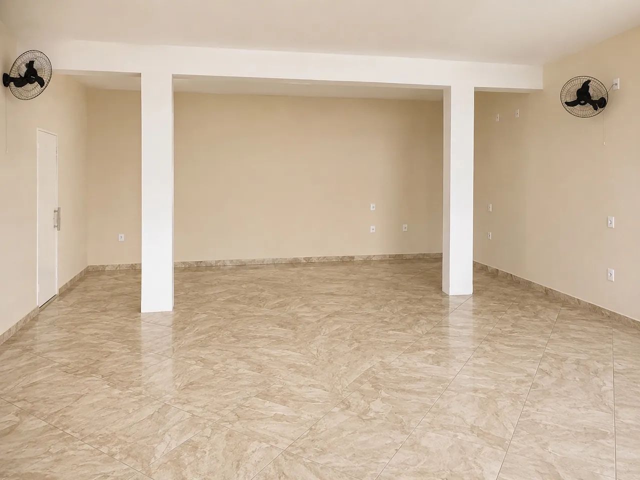 ALUGA-SE SALÃO COMERCIAL  - Foto 2