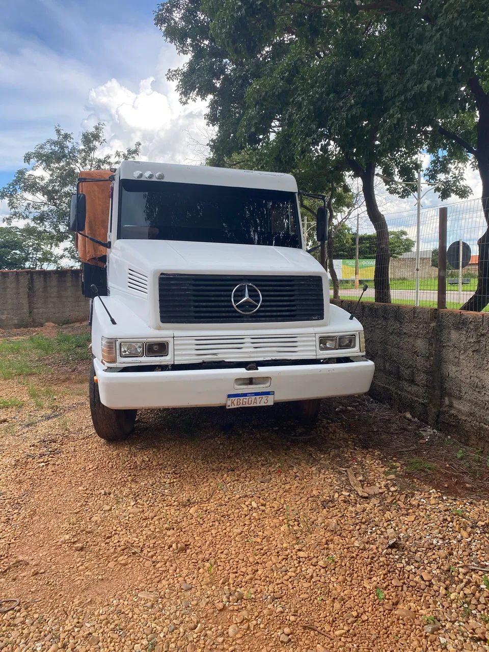 Mercedes 1418 caçamba agrícola - Caminhões - Edealina 1465853612 | OLX