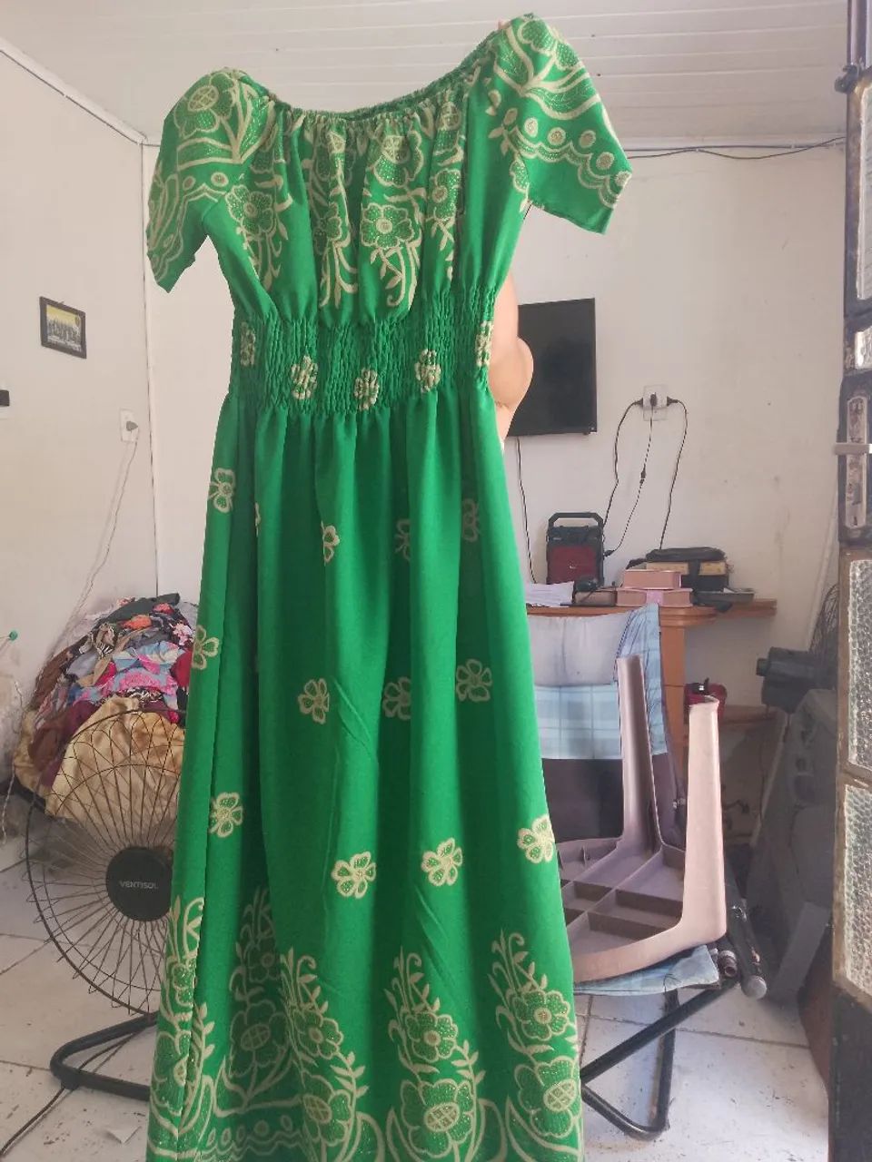 Vendo esse vestido 