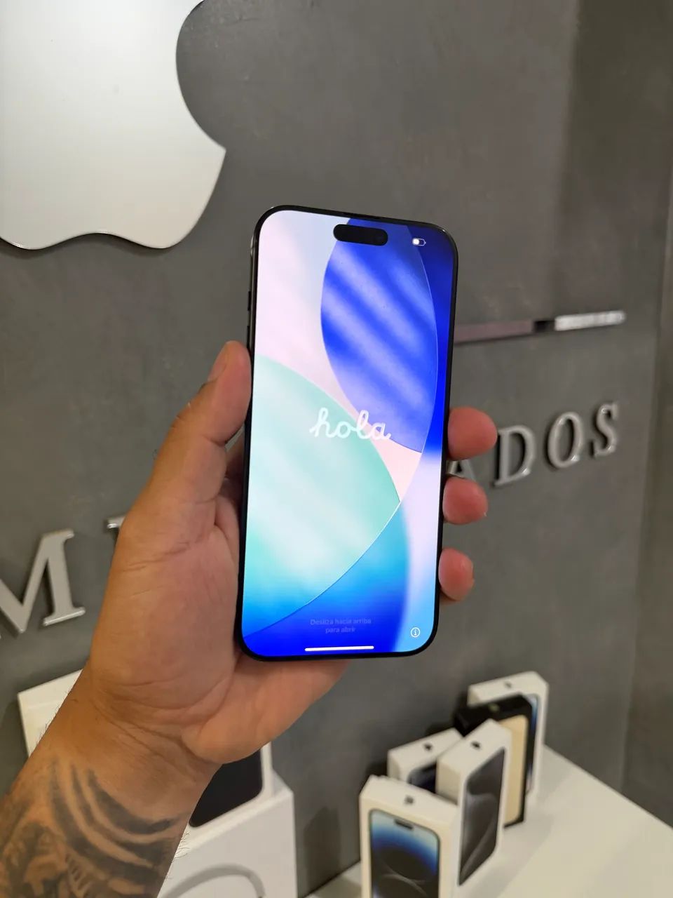 iPhone 16 pro Max 256gb  - Foto 2