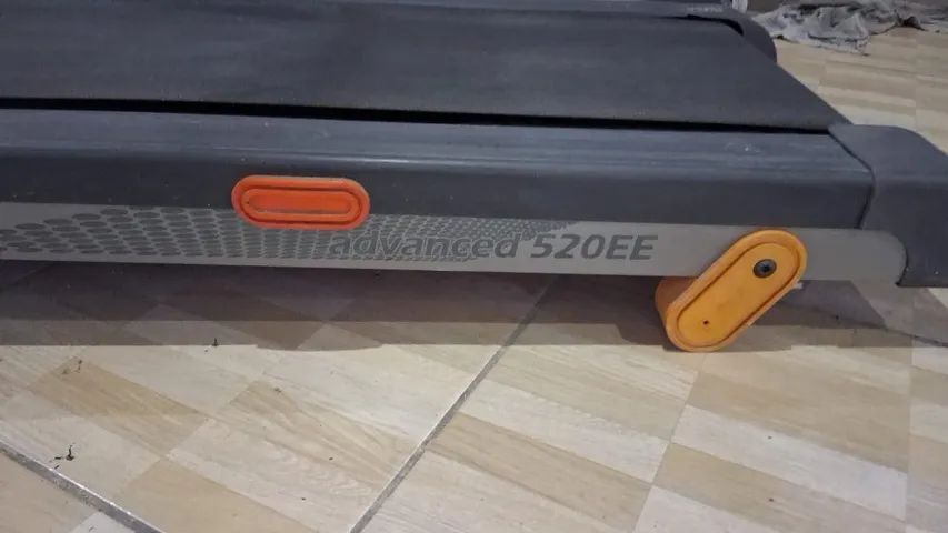 ESTEIRA ATHLETIC ADVANCED 520EE - Foto 5