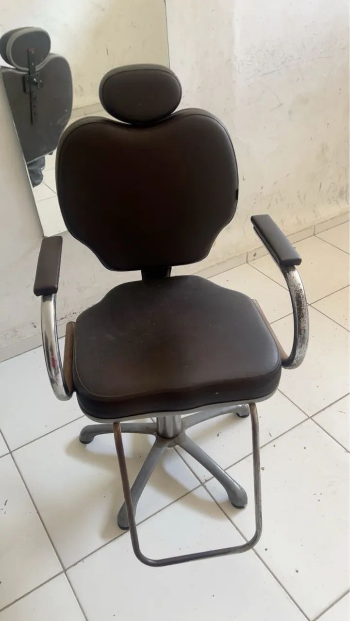 Cadeira corte barbearia e salão  - Foto 4