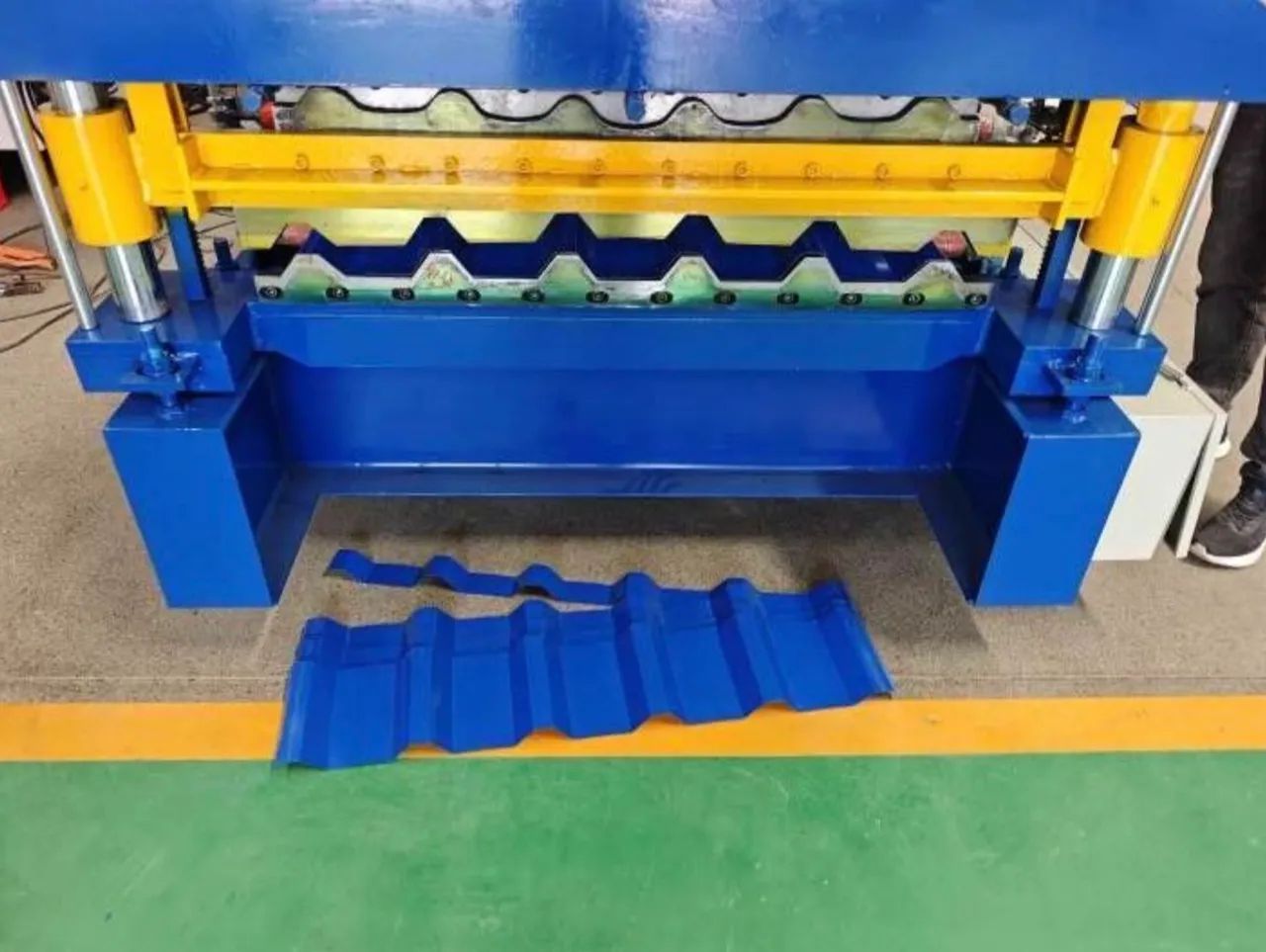 Máquina de Telhas Metálicas DUPLA - NOVA - Foto 4
