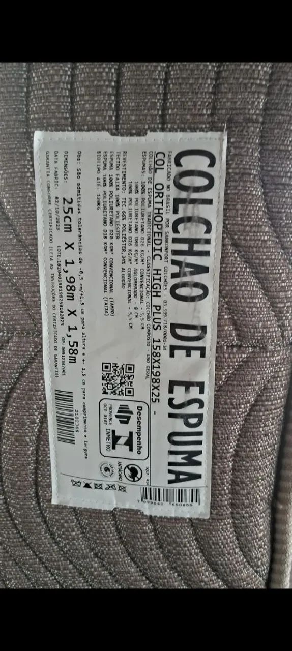 Cama box com colchão 