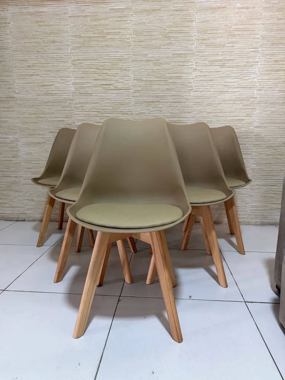 Cadeiras novas - Foto 3