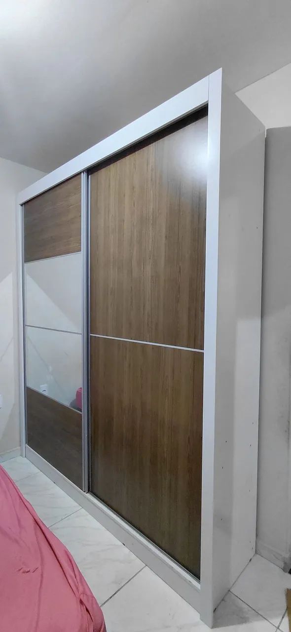 Guarda roupa de casal