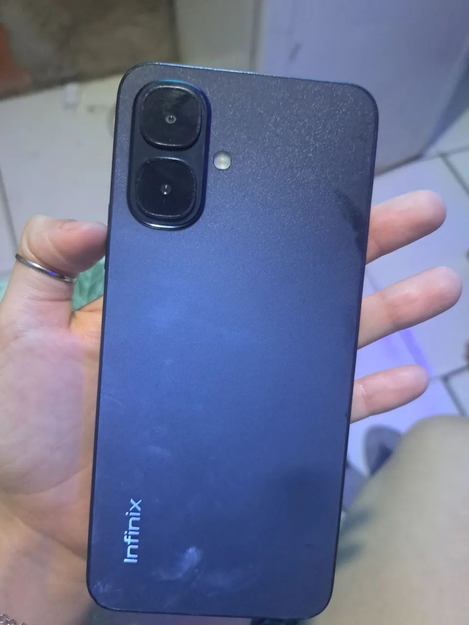 Vendo ou troco infinix novo