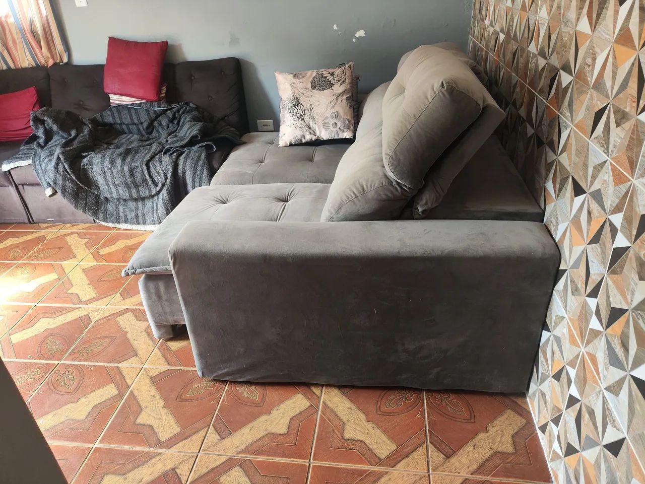 Sofa retrátil de 2metros bom estado  - Foto 2