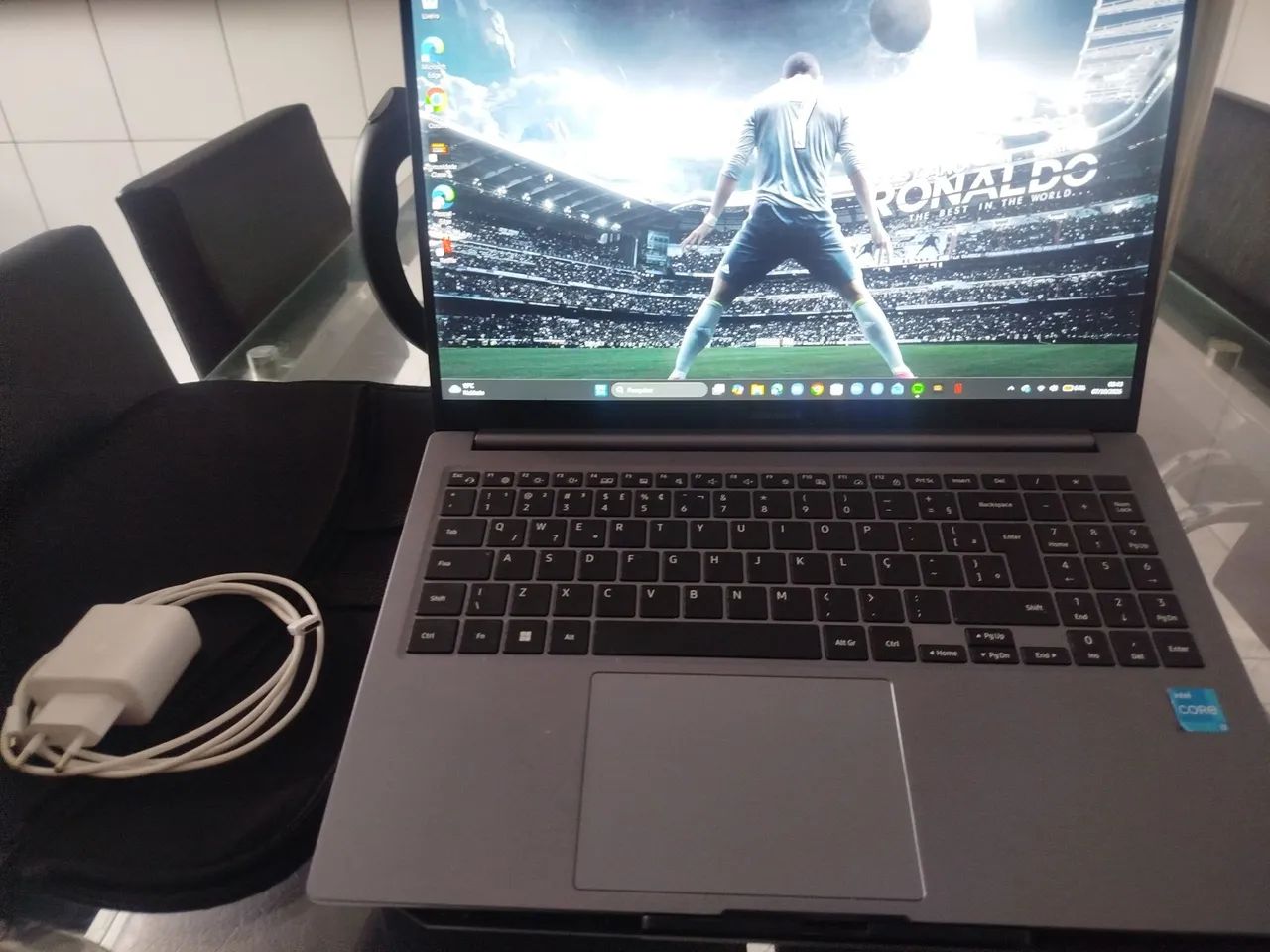 Notebook Galaxy  book 4 