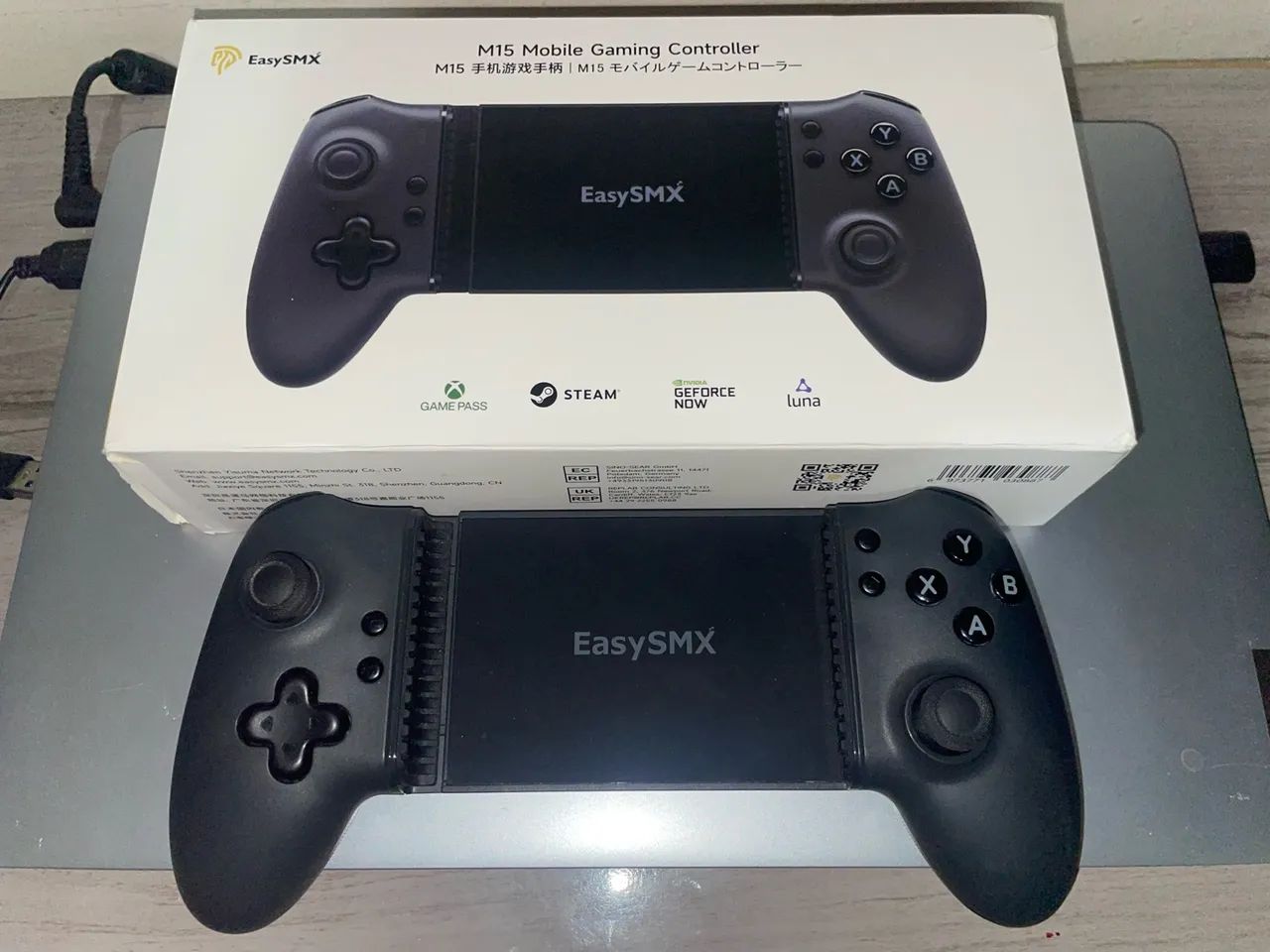 Controle de celular EasySMX