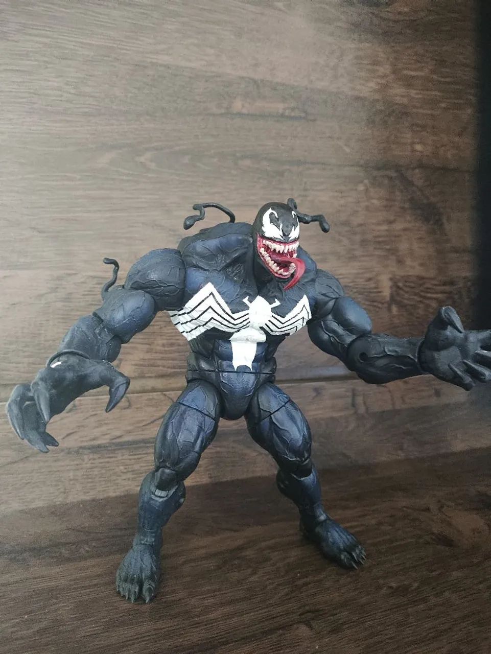Venom Marvel Legends Head custom action figure  - Foto 2