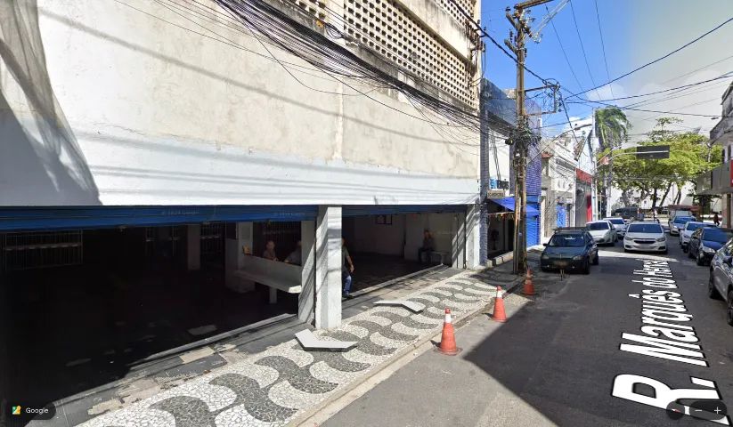 Garagem na Marques do Herval