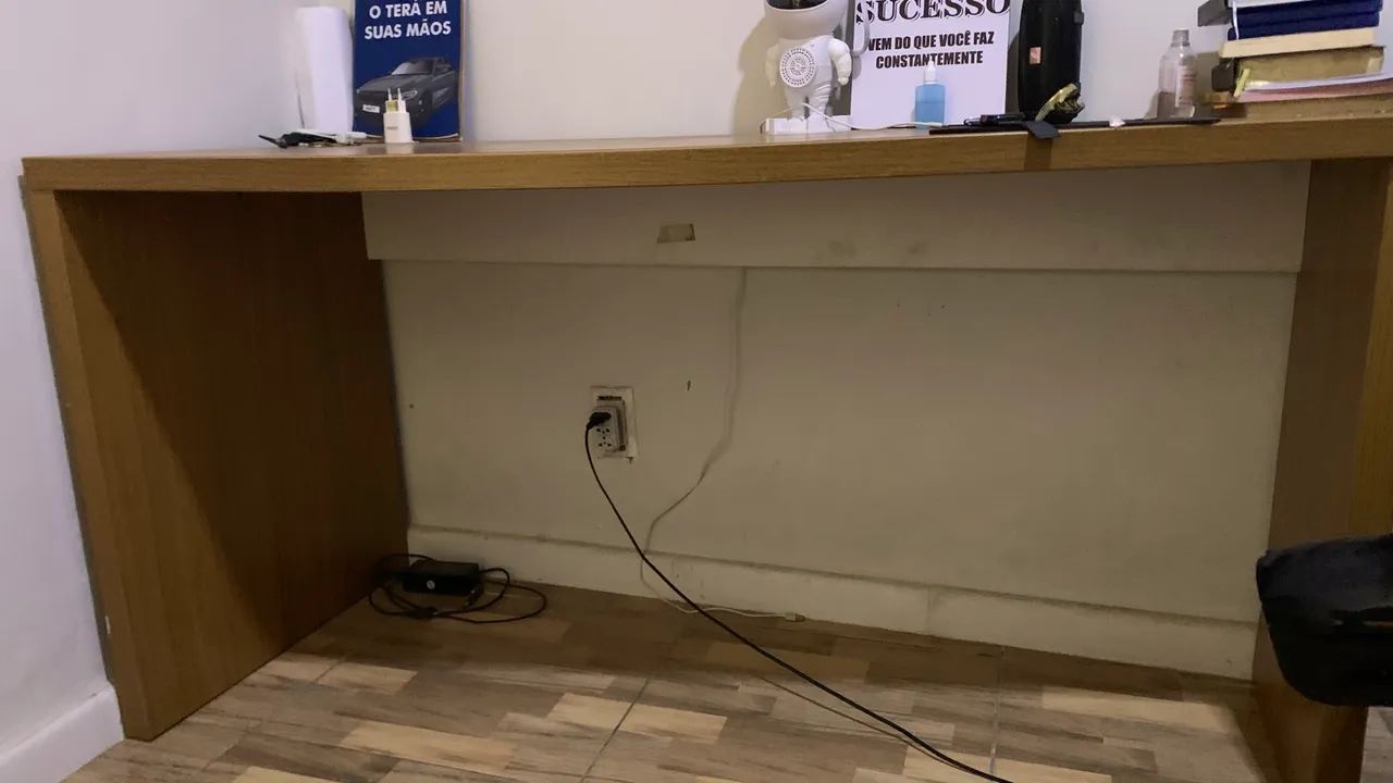 Mesa de escritório / escrivaninha para PC - Foto 3