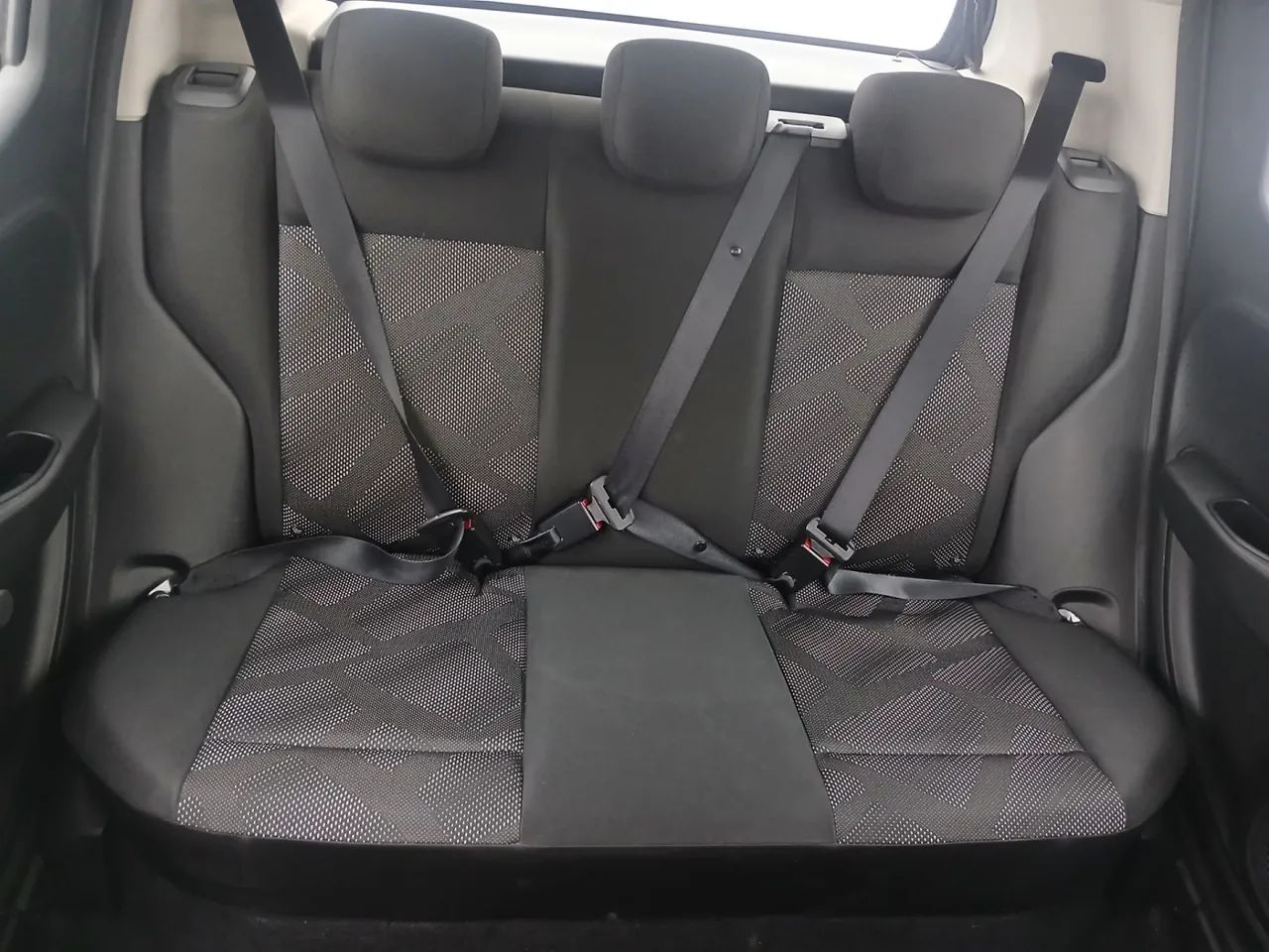 Fiat Mobi LIKE 1.0 Fire Flex 5p., foto 18 de 18