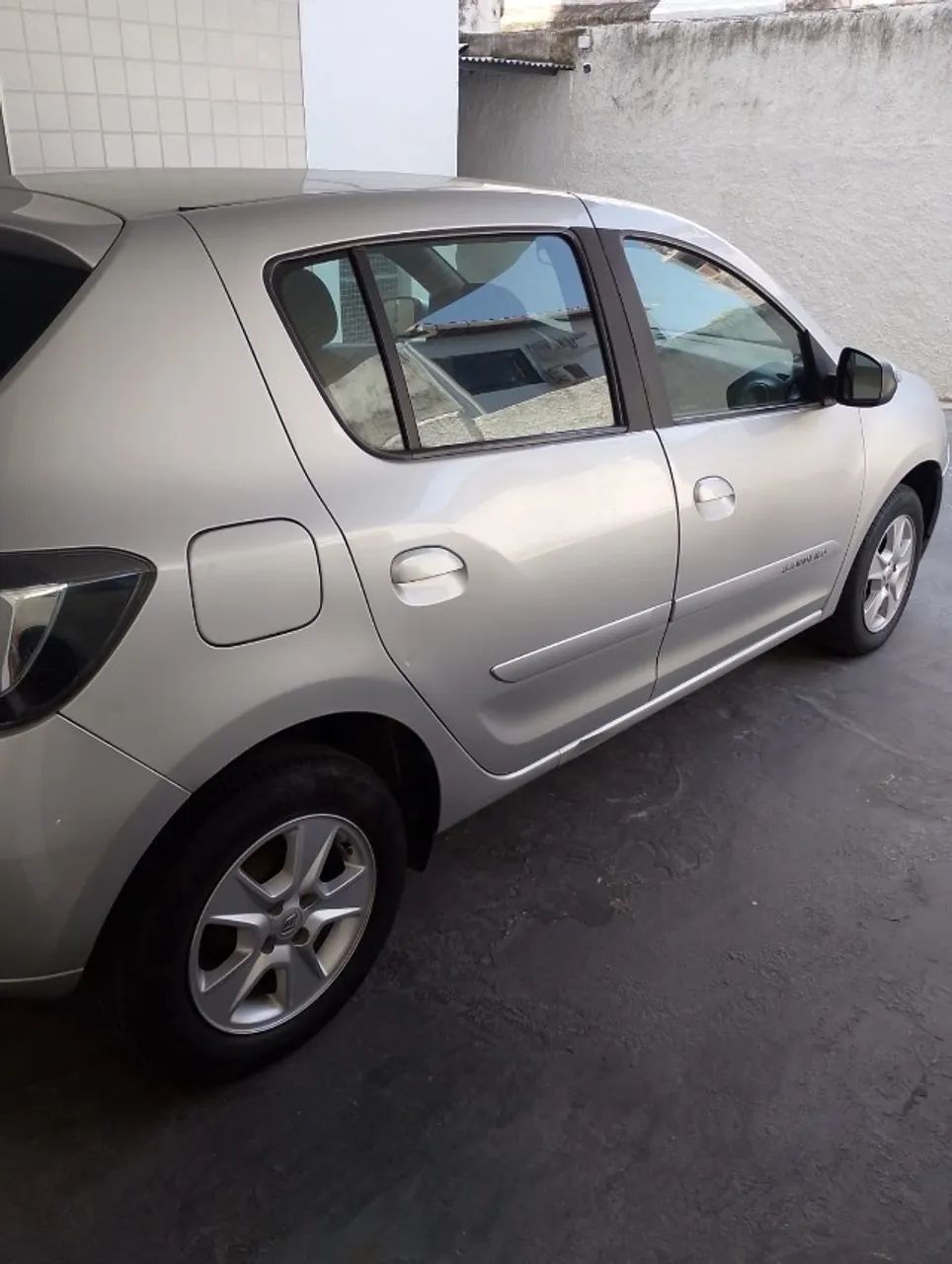Alugo Renault Sandero EXPR 1.0 - 2019 - Foto 4