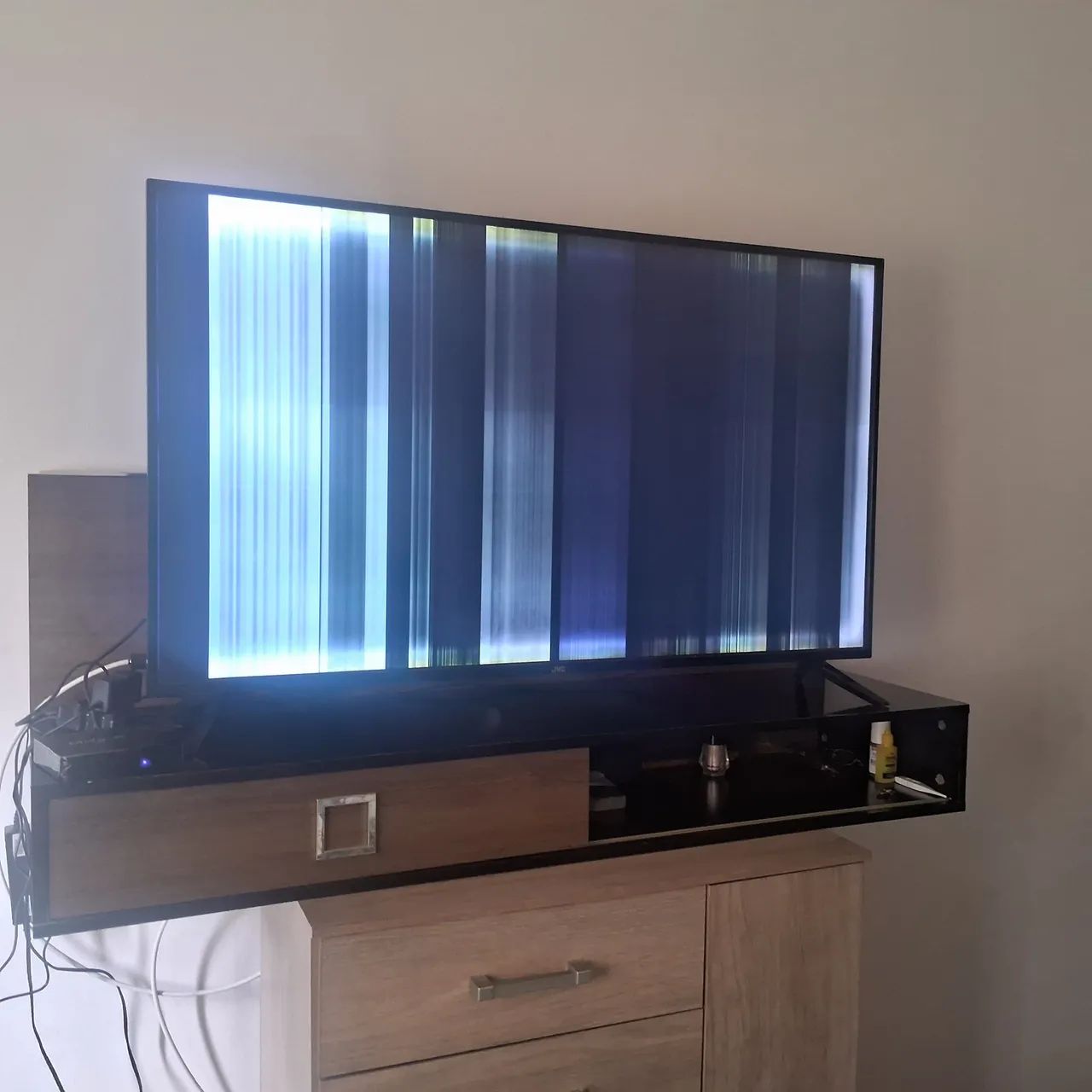 TV para retirada de peças 