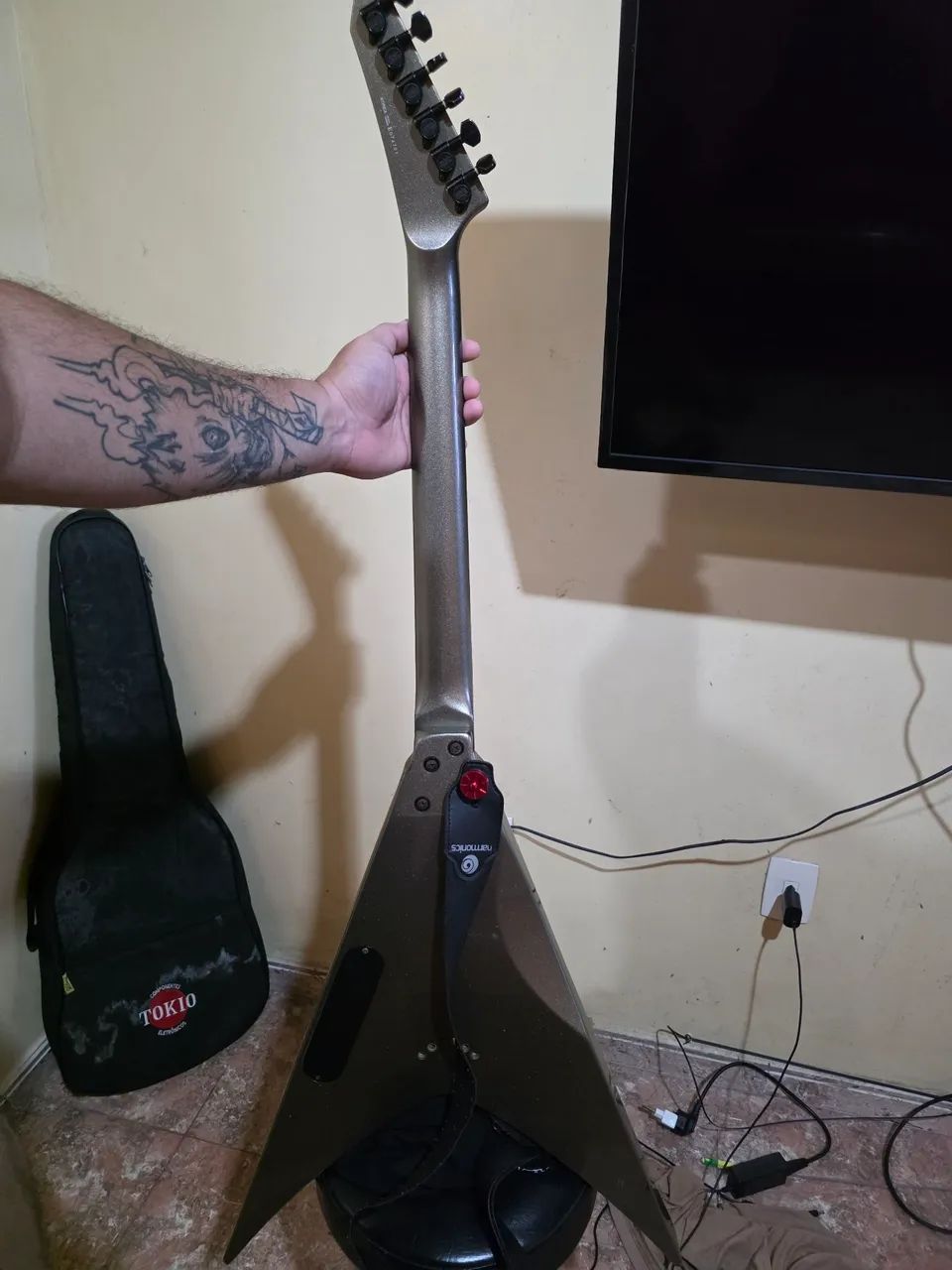Guitarra flying v  - Foto 2