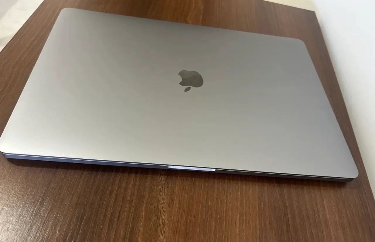 MacBook Pro 16 polegadas i9 64GB 512GB excelente estado! 