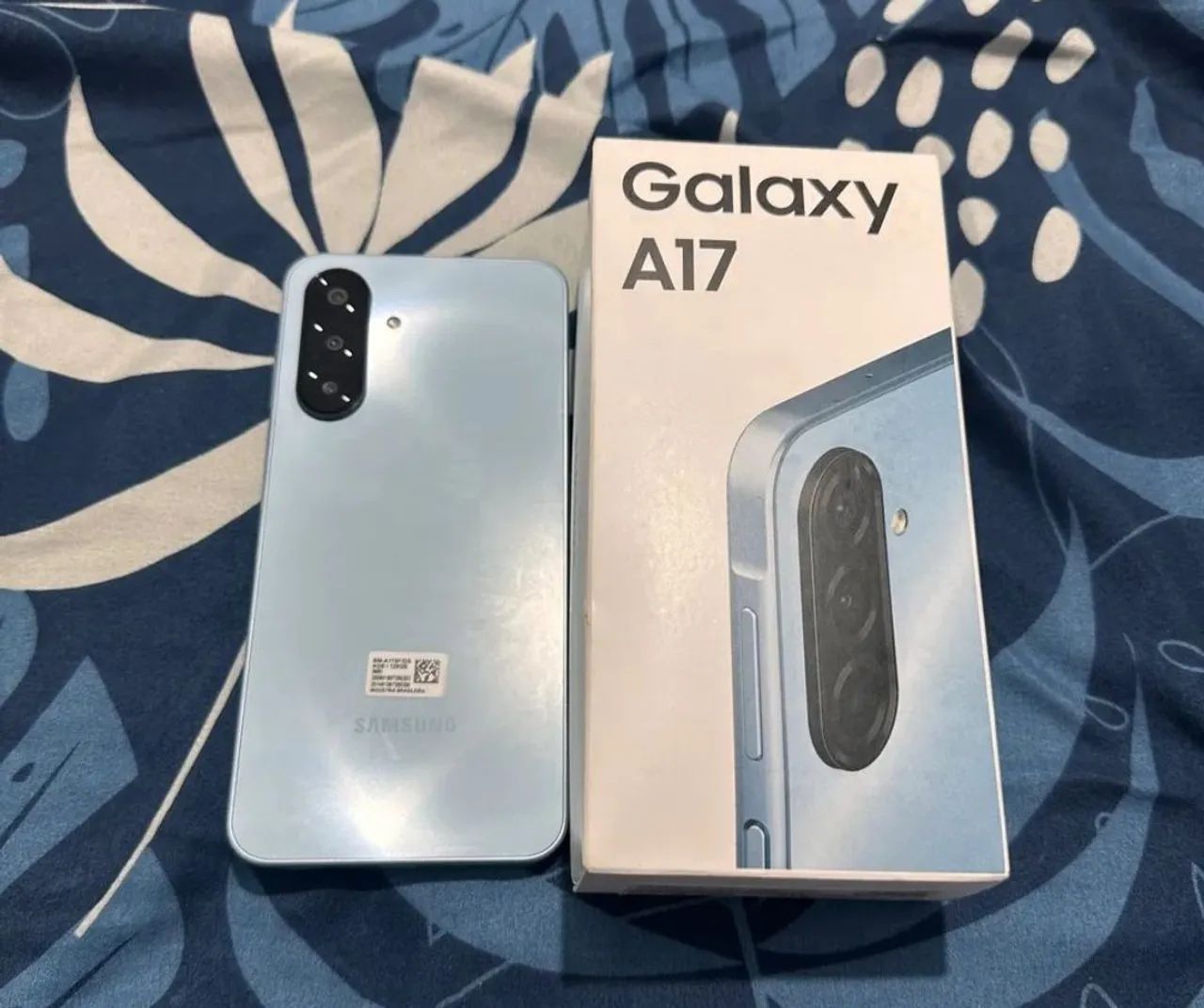 Celular  A17 - Foto 2