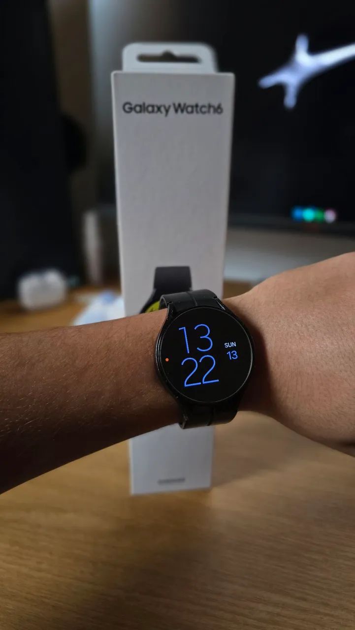 Samsung Galaxy Watch 6 LTE 44mm - Foto 2