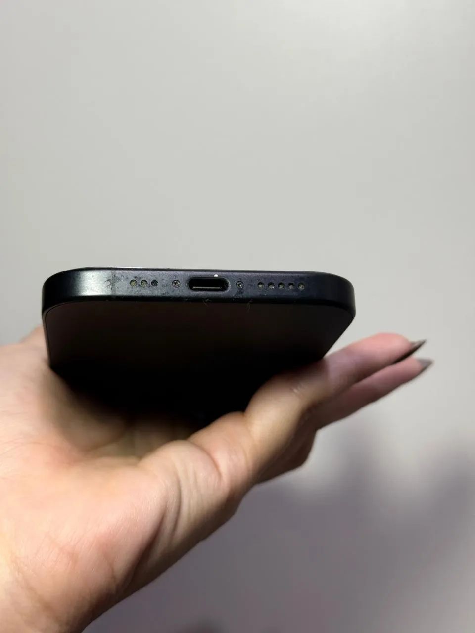 IPHONE 16 128GB PRETO MENOS DE 1 ANO DE USO  - Foto 2