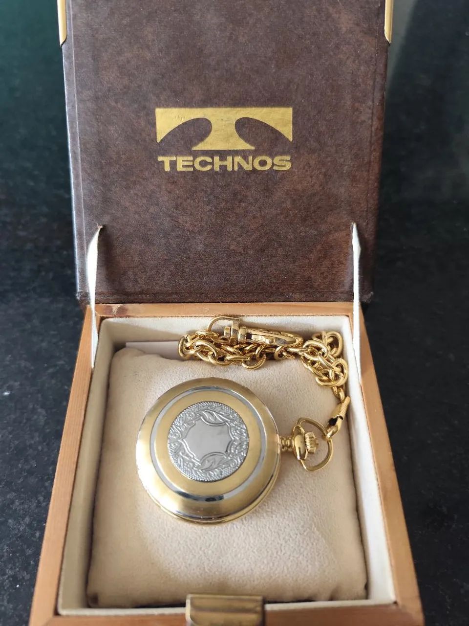 Relógio de bolso technos (novo, nunca foi usado)
