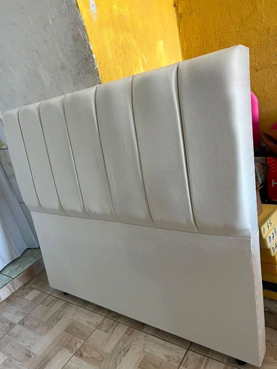 Cabeceiras e baú para cama  - Foto 2